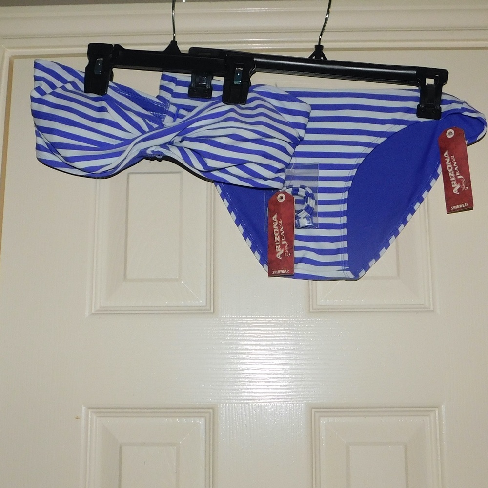 Arizona 2 piece Elec Violet and White Swimwear